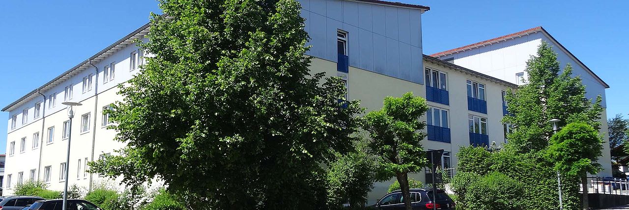 BRK Bürgerheim / Seniorenheim St. Martin in Gangkofen, Außenansicht BRK Bürgerheim / Seniorenheim St. Martin in Gangkofen, Außenansicht